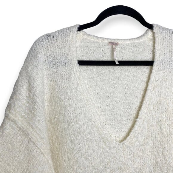 Free  People Lofty Ivory Oversized V Neck Alpaca Blend Sweater - Picture 5 of 9